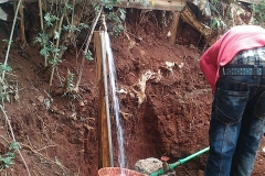 Stromend water